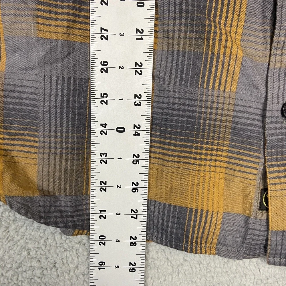 Lost at Sea Flannel Mens Small‎ Plaid Multicolor Shirt Button Up